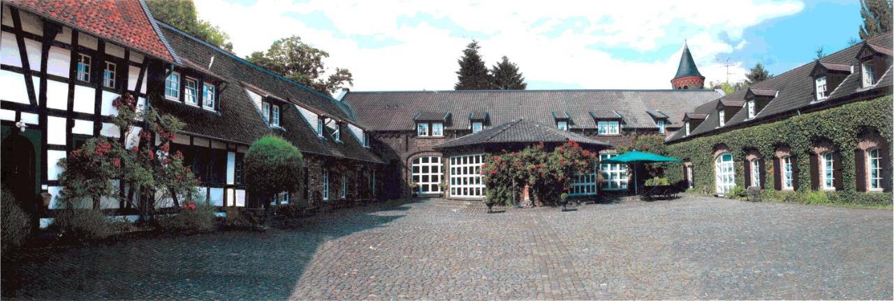Falderhof Кьолн Екстериор снимка